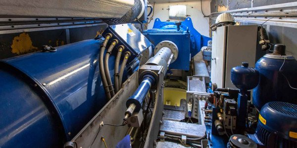 Electricistas Industriales · Instaladores Alta / Baja Tensión · Instalación de sistemas de puesta a tierra y protección contra sobretensiones