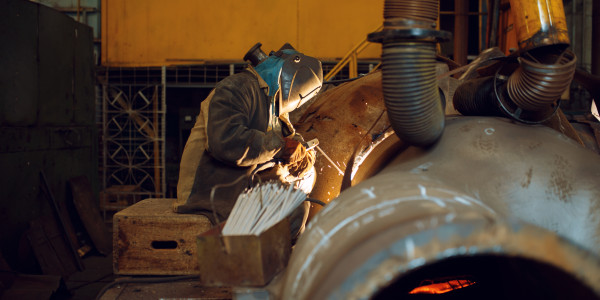 Soldadores · Soldadura Electrodo, Tig, Mig, Mag, Arco Submerso Granada · Reparar / Reparación de grietas o fisuras en piezas metálicas