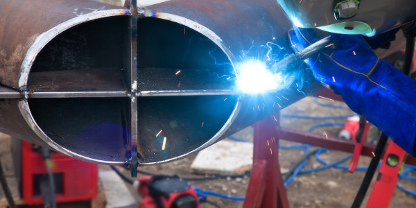Soldadores · Soldadura Electrodo, Tig, Mig, Mag, Arco Submerso Granada · Reparación y Mantenimiento de Estructuras y Equipos