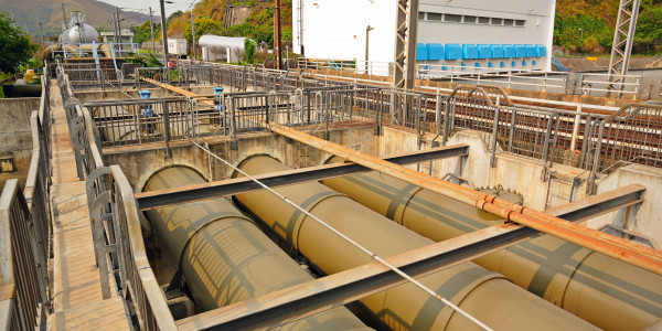 Tuberos · Instalación / Mantenimiento Tuberías Industriales Córdoba · Soldadura y Unión de Tuberías
